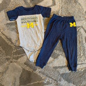 WES AND WILLY - University of Michigan Set - 24M